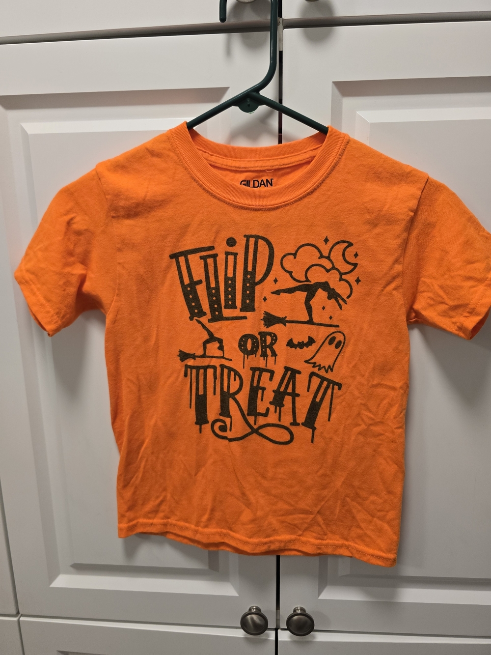 Gildan Orange Kids Halloween 'Flip or Treat' T-Shirt XS Halloween